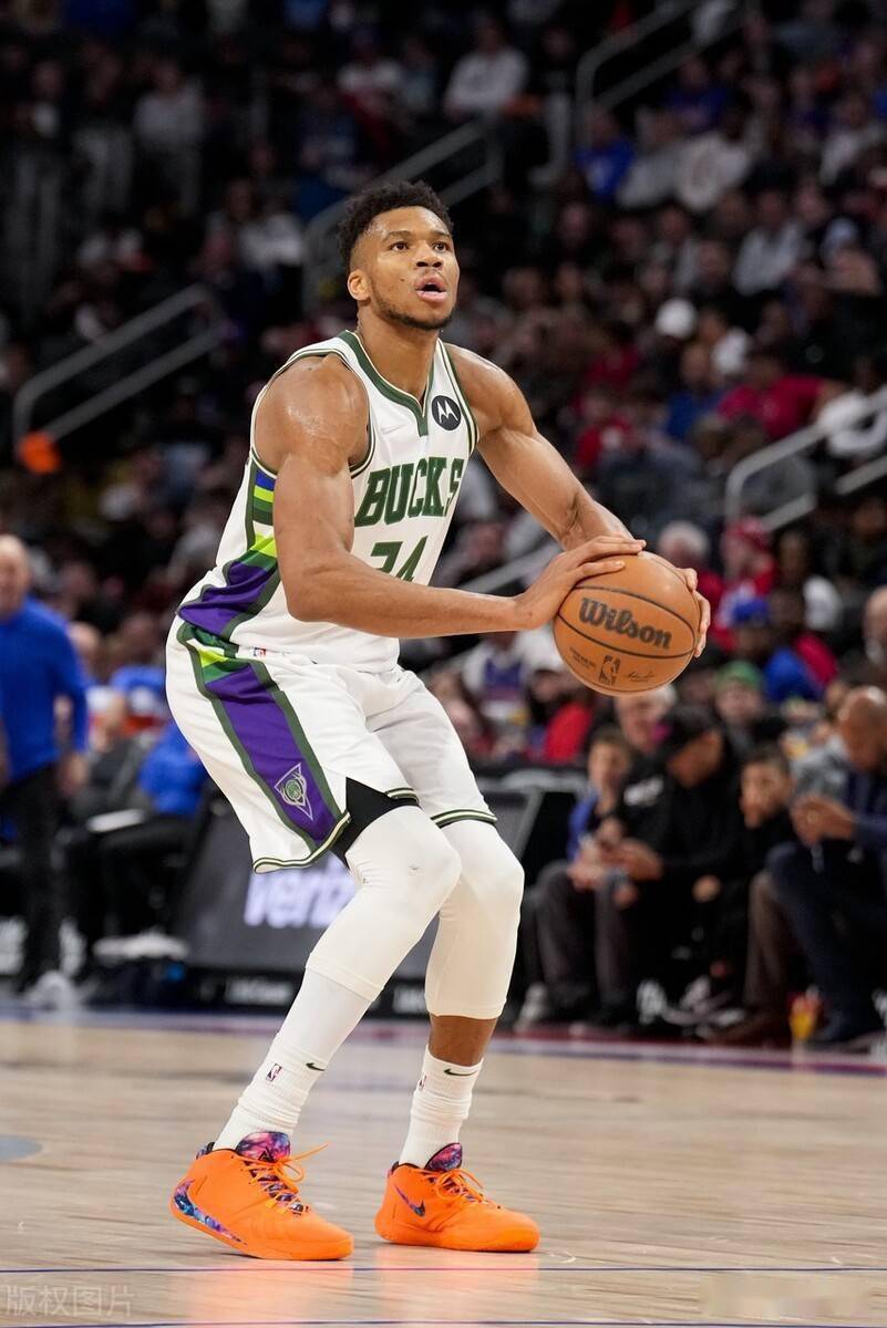包含转会期托特纳姆调整名单以备NBA季后赛；单刀错失环节打磨；悬念犹存；数据趋势出现新变化的词条-爱游戏平台